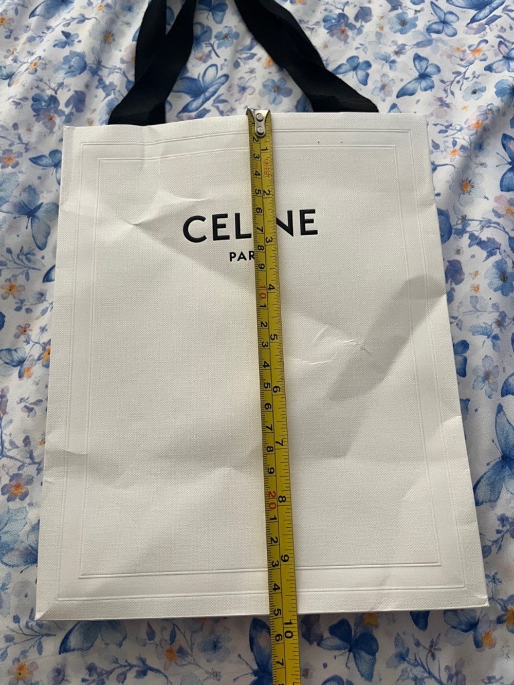 Celine White shopping bag 🛍️ - Picture 3 of 3